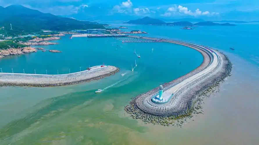 宁波帆船:千帆入户蓝海阔,风劲船疾逐浪高