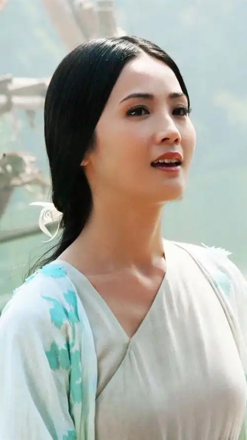 白蛇传说小青蔡卓妍饰