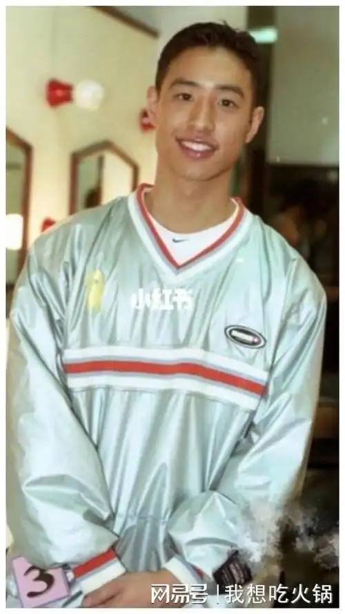 潘玮柏19岁青涩照流出! 遭罗志祥呛:兄弟回不去了