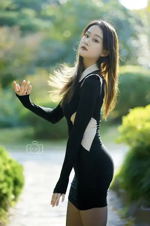 黑裙衣模特-中关村在线摄影论坛