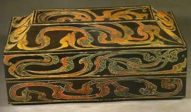 章服之美小课堂▏汉代经典服饰纹样下