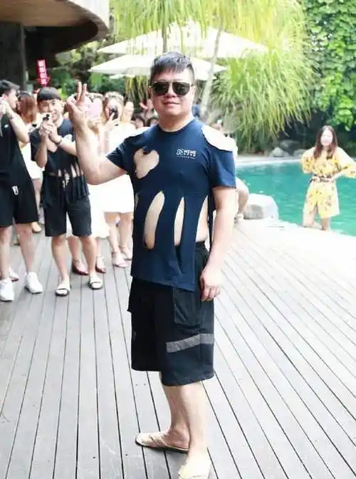 马东的老婆这么漂亮当年电视辞职做全职太太如今两人恩爱依旧