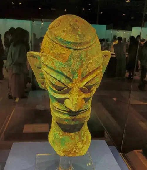 福建省博物馆三星堆出土文物展览