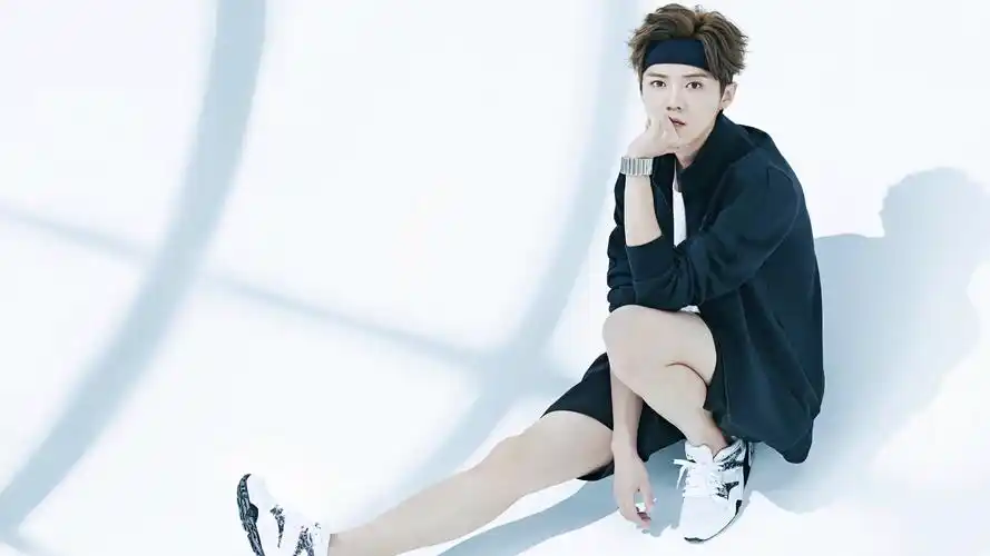 鹿晗壁纸#彪马puma