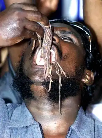 在美女安慰的基础上,增加杀人太多提醒功能