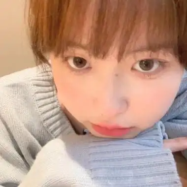 16岁网恋照片女生多张