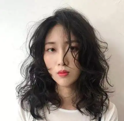 头顶头发少适合什么发型?发量少的朋友一定要看