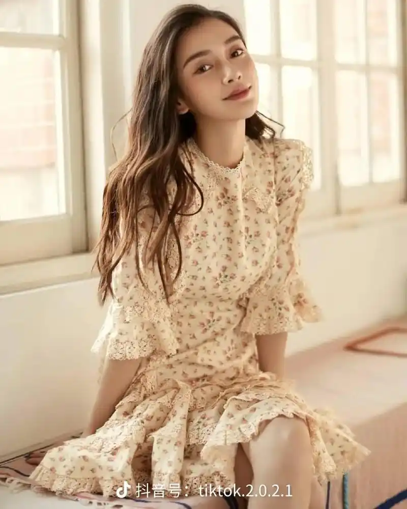 风火轮转呀,转你的心呀,转不转?杨颖,照片图你们随便拿,想拿 - 抖音