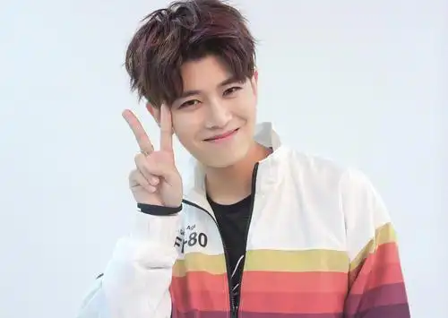 原创绝配情侣!任嘉伦的陆绎跟袁今夏般配的很,女方超爱撒娇卖萌