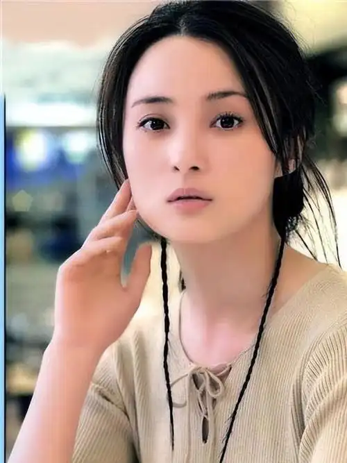 看了观众对蒋勤勤的评价,我才明白,当年刘烨那番话的含金量|朱茵