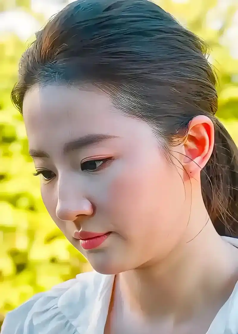 刘亦菲这白头发这么多吗? 这是真的吗?