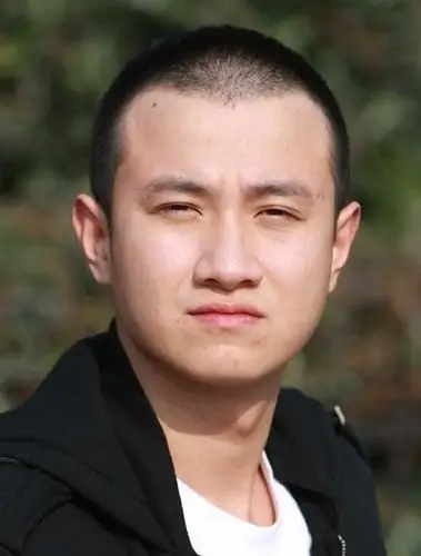 推子,装上卡尺,找个人帮忙推就行了,推出来就是圆寸或青皮(视卡尺而定