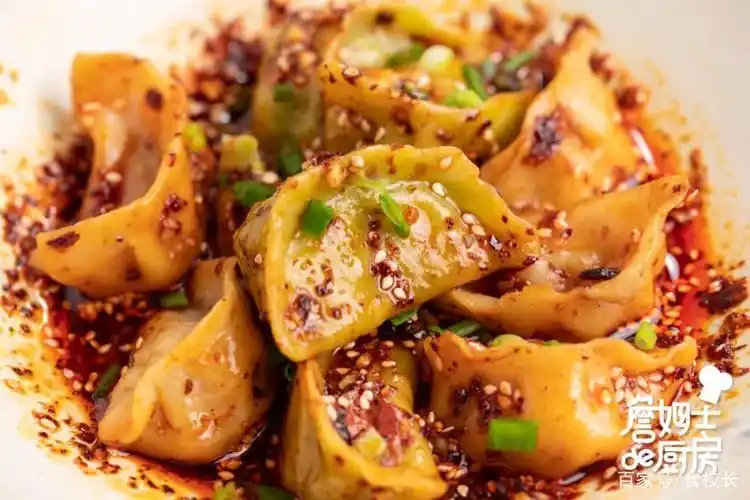 编辑 搜图麻辣拌饺子绝在选料,妙在调味.