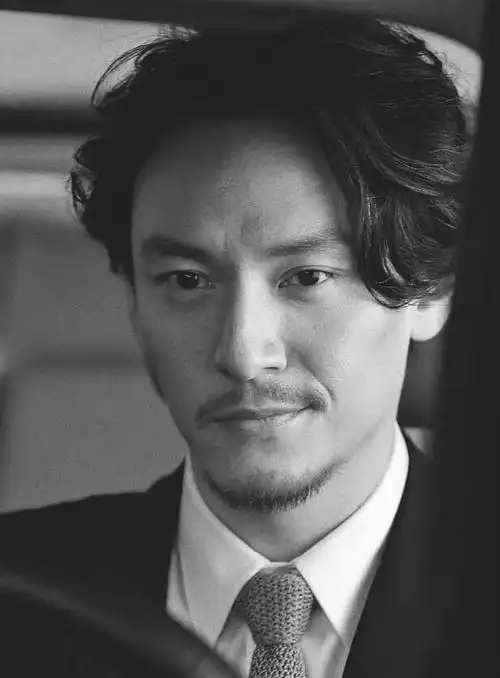 有头发的肖战是国乒张震