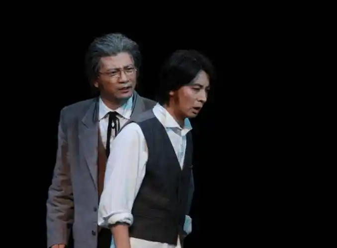 了开心麻花的电影《夏洛特烦恼》,该片由沈腾,马丽,尹正,艾伦等人主演