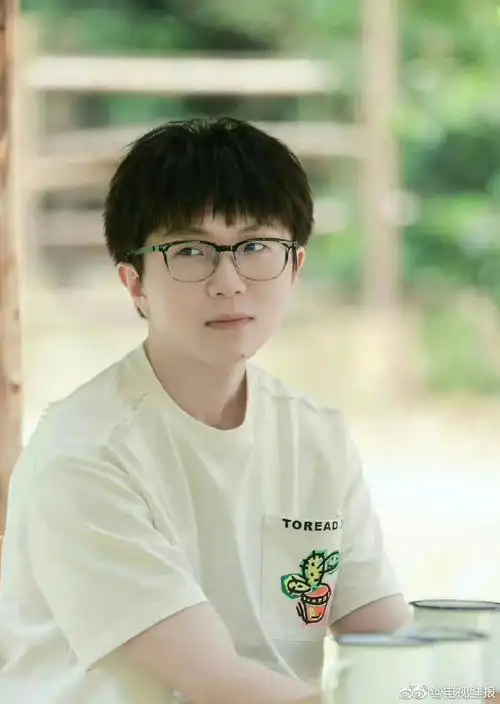 毛不易大背头##第一次见毛不易的额头