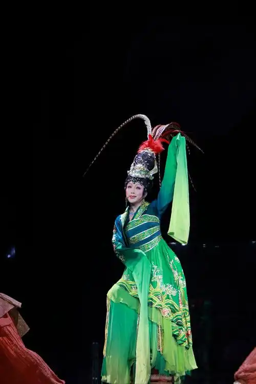 四美图】晒晒我收集的332张玉刚美图~_看图_李玉刚吧_百度贴吧