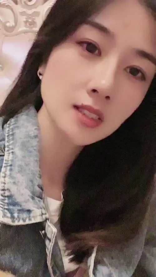 许倩倩_许倩倩个人资料_许倩倩直播间_18183kol_18183网红站