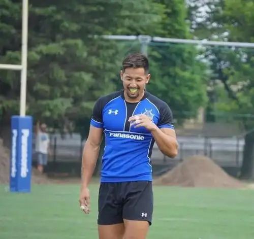 日本185cm熟男肉壮橄榄球运动员太帅了被网友直呼下海