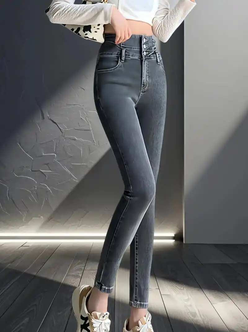 高腰紧身小脚牛仔裤