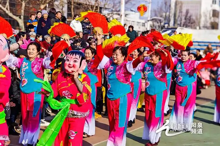 网络中国节元宵阳泉民俗表演不断档守住年味庆欢腾
