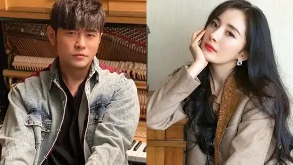 杨幂零p图旧照被挖出,和周杰伦同框照曝光,杨幂看上去没有变化