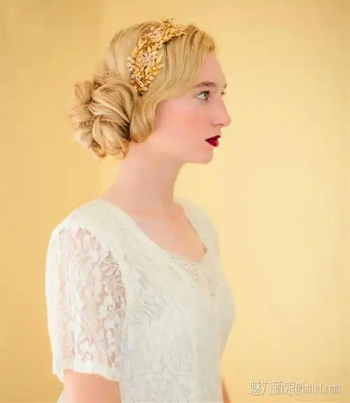 com]新娘发式 优雅复古法式盘发 更多:http://www.imior.