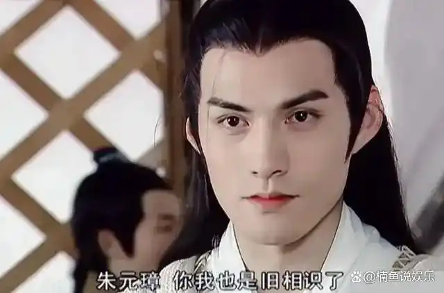 现在内娱的古装美男子,每家粉丝都把自家的爱豆放在第一位,其实放在