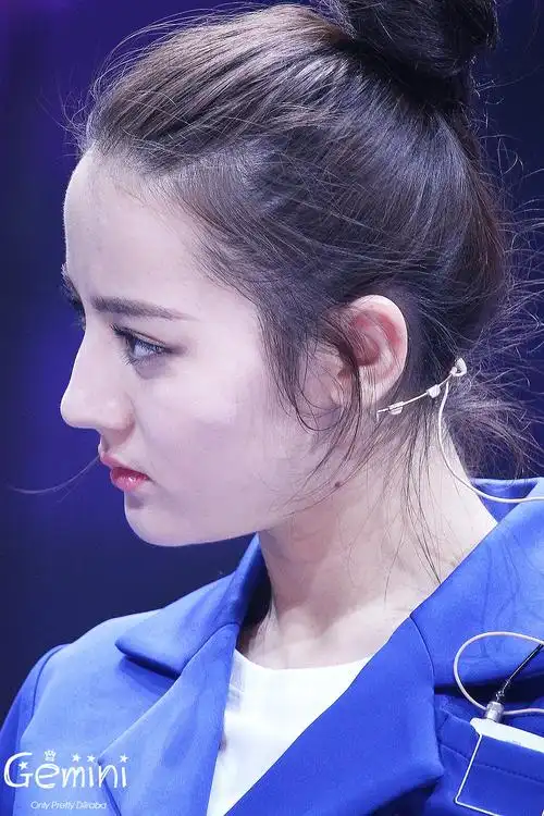 迪丽热巴美图 侧颜