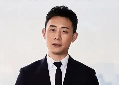 回顾:3个难超越的角色,黄渤让人过目不忘海清一个角色吃一辈子