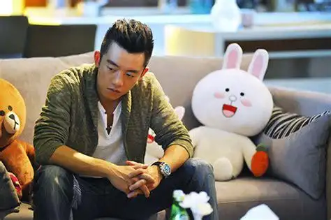 郑恺和baby水中吻戏视频