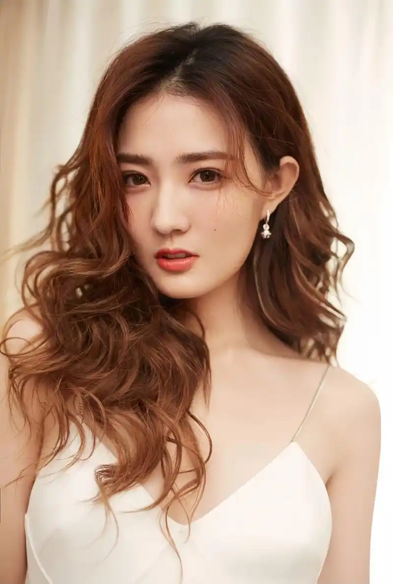 徐璐,这个来自内蒙古呼和浩特的小姐姐真是让人惊艳!