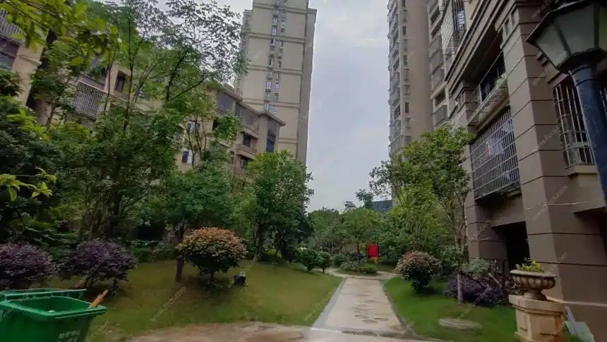 德安县 一小附近恒科华府 低楼层2房2厅1卫 4