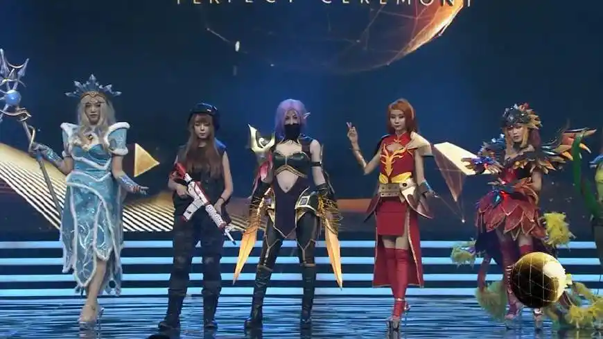 2018完美盛典dota2 cosplay比赛
