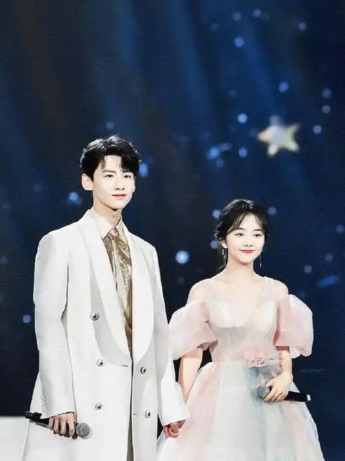 谭松韵白敬亭cp感