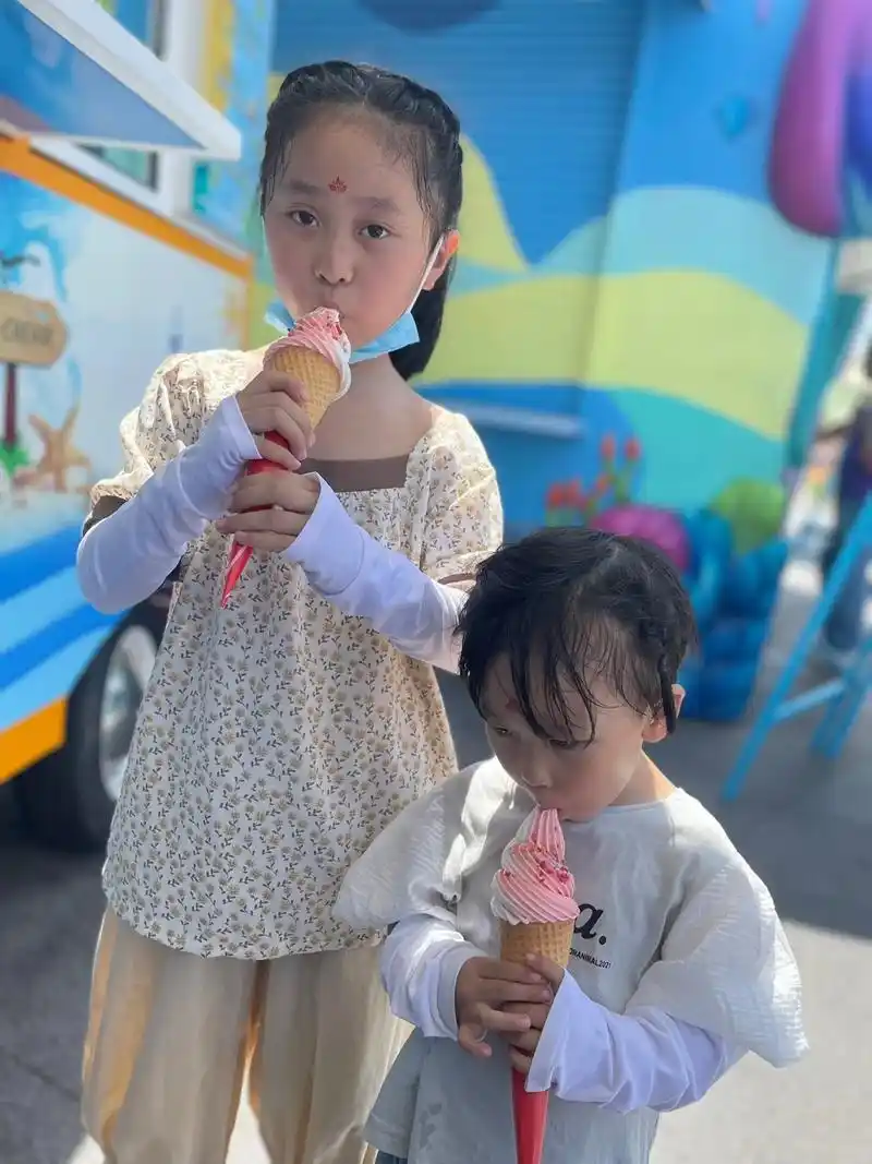 发一张你好朋友的照片