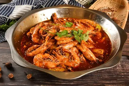 口味清淡,不吃辣人群选择,但是现在爱吃辣人群较多,基本沦落为小众