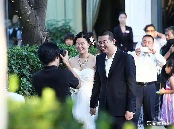 与前妻离婚28年后,64岁的王朔知道后悔了_沈旭佳_徐静蕾_青少年