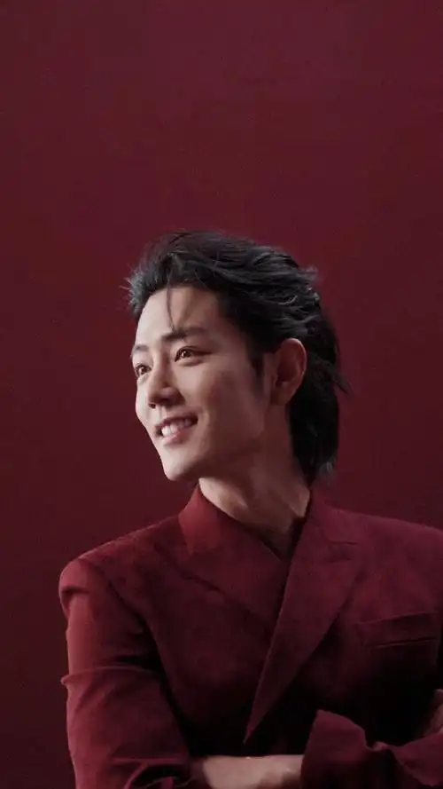 肖战红西装大背头##肖战