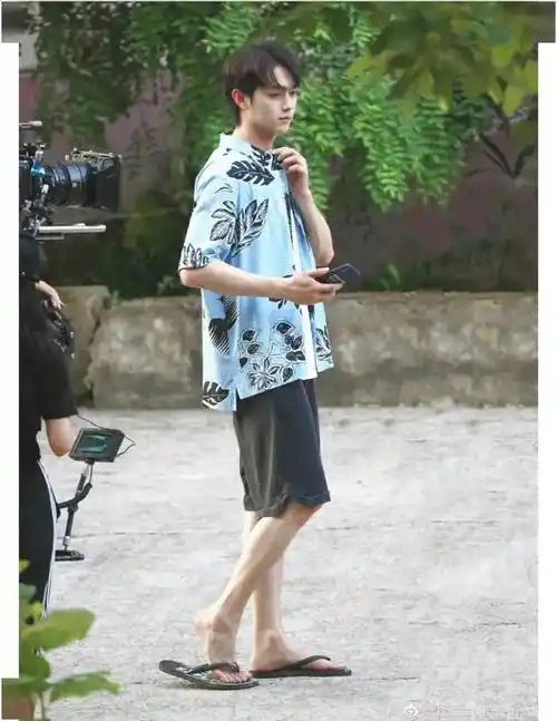 广东人的底线再冷也要穿人字拖