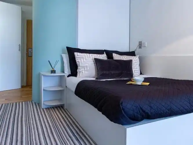 英国租房剑桥大学豪华学生公寓