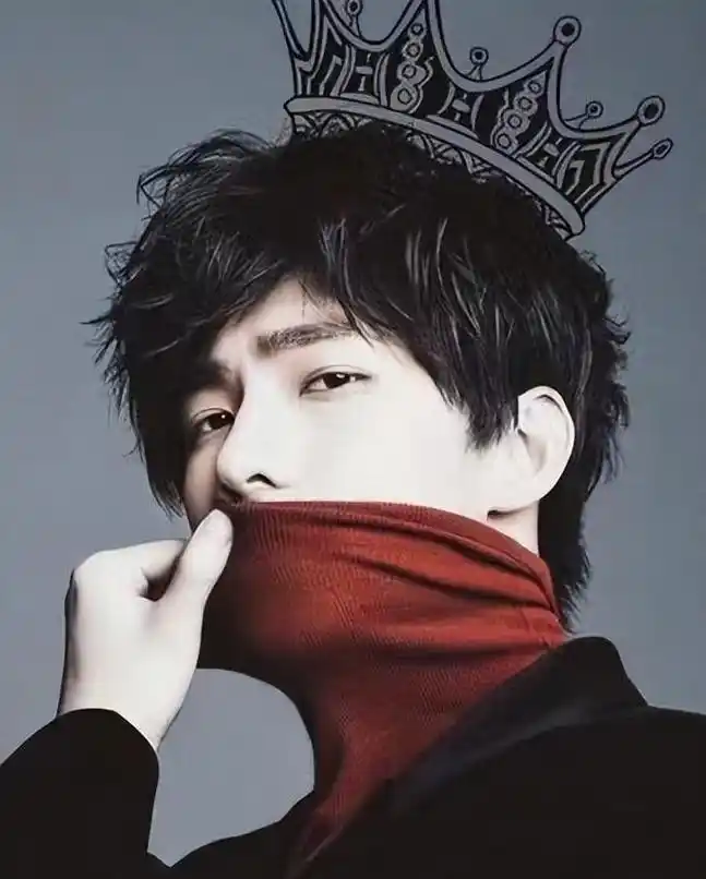 杨洋,军艺校草,因接演烂戏翻车,何时能清醒?