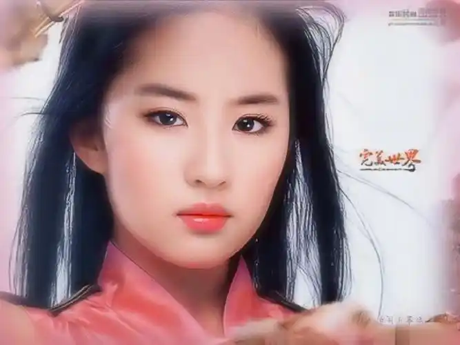 刘亦菲完美世界代言拍摄