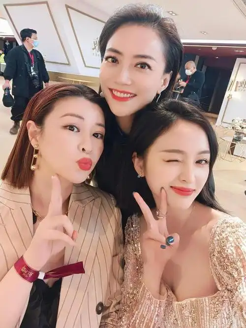 姜滨|杜华|容祖儿_网易订阅