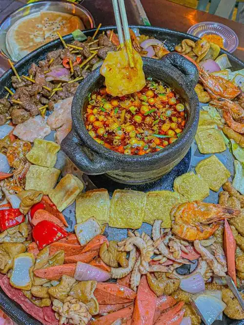 武汉人不知道这家正宗贵州烙锅我会哭的