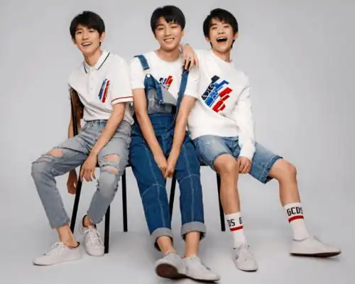 tfboys久未合体, 三小只要解散单飞?