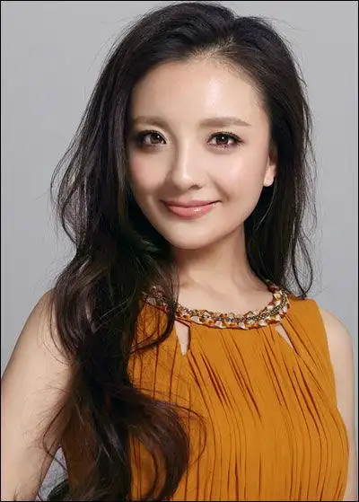 孙茜个人资料及图片:孙茜蔡远航女儿照片_微博