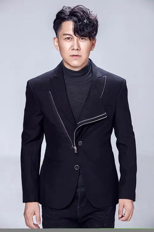 著名音乐唱作人高进邀你来看富锦稻田音乐会