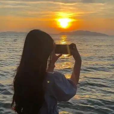 适合女生用的qq头像霸气高冷范