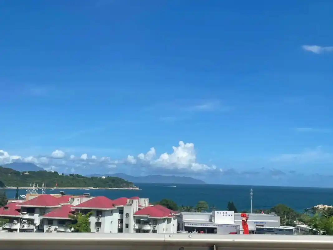 吹海风 #治愈系风景 #好想出去玩 #分享照片 #海边 # - 抖音